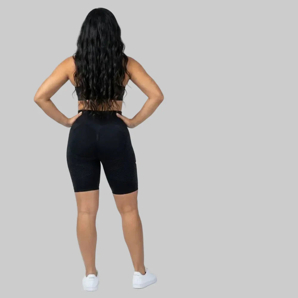 Jade | Classic Black Short Legging