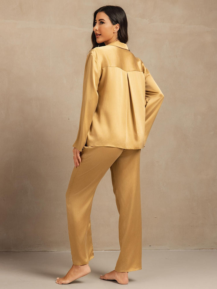 Iris | Dotted Pyjama Set