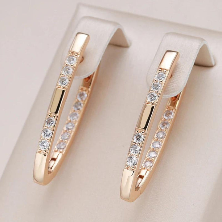 Layla | Elegant Zirconia Earrings