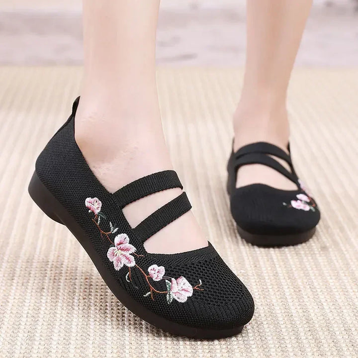 Isabella | Soft Sole Embroidered Flats